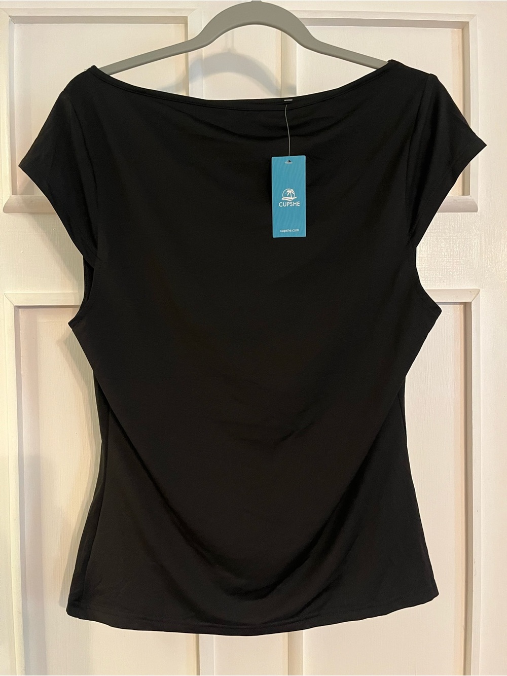 Cupshe Black Boatneck Cap Sleeve Top